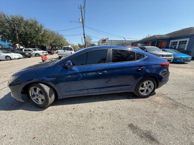 2020 Hyundai Elantra SE