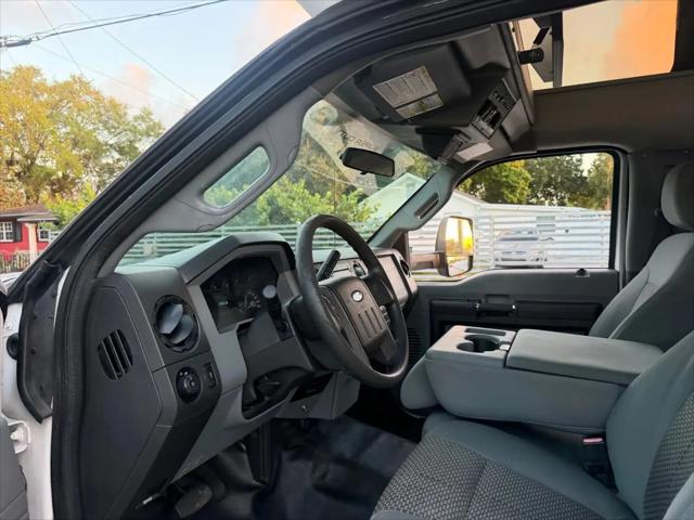 2014 Ford F-550 XL
