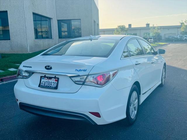 2012 Hyundai Sonata Hybrid Base