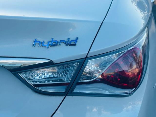 2012 Hyundai Sonata Hybrid Base