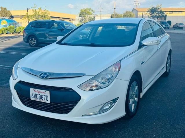 2012 Hyundai Sonata Hybrid Base