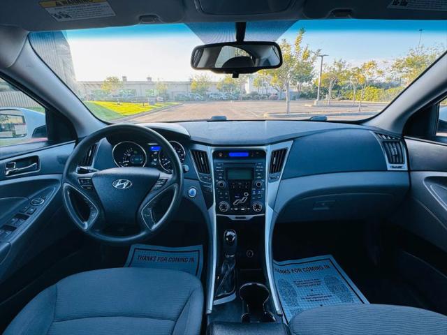 2012 Hyundai Sonata Hybrid Base
