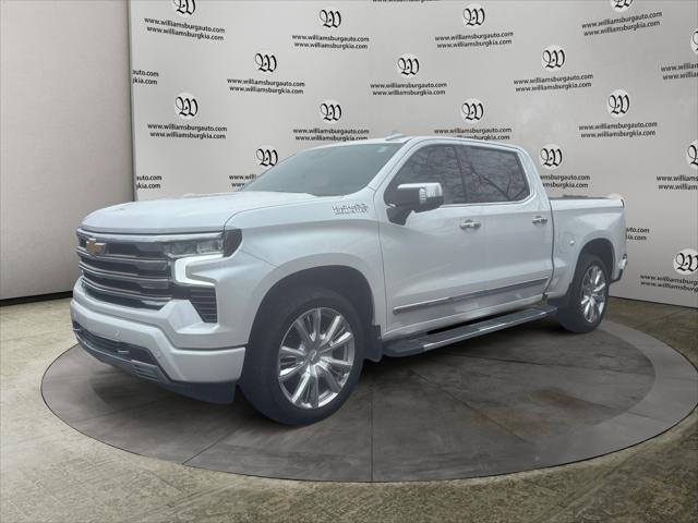 2022 Chevrolet Silverado 1500 2WD Crew Cab Short Bed High Country