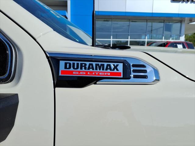 2026 GMC Sierra 2500HD Crew Cab, Standard Bed, SLE, 4WD