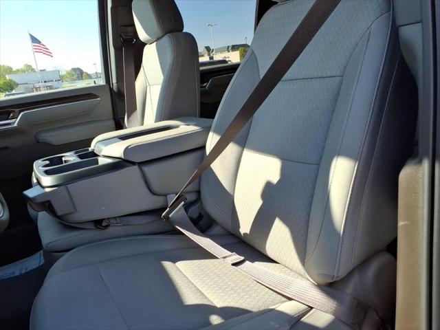 2026 GMC Sierra 2500HD Crew Cab, Standard Bed, SLE, 4WD