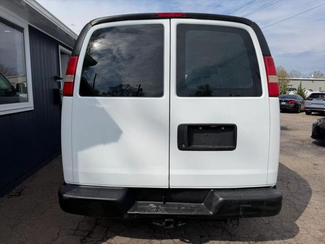 2010 Chevrolet Express Work Van