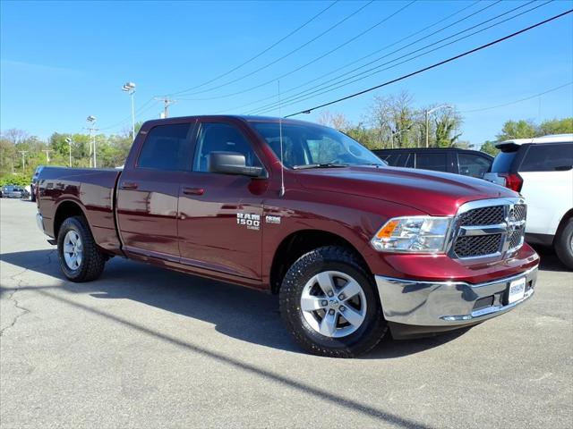 2020 RAM 1500 Classic SLT Crew Cab 4x4 64 Box
