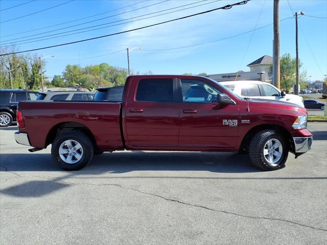 2020 RAM 1500 Classic SLT Crew Cab 4x4 64 Box