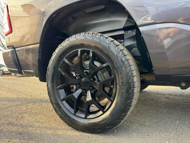 2020 Ram 1500 Lone Star Crew Cab 4x4 5'7" Box