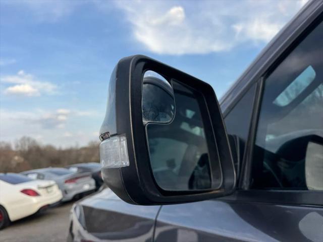 2020 Ram 1500 Lone Star Crew Cab 4x4 5'7" Box