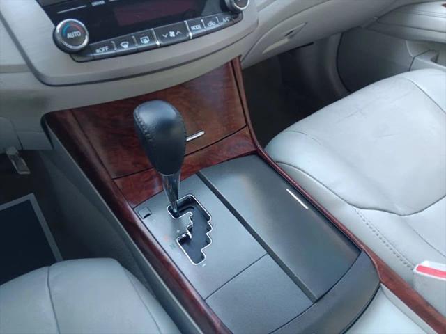 2011 Toyota Avalon Limited