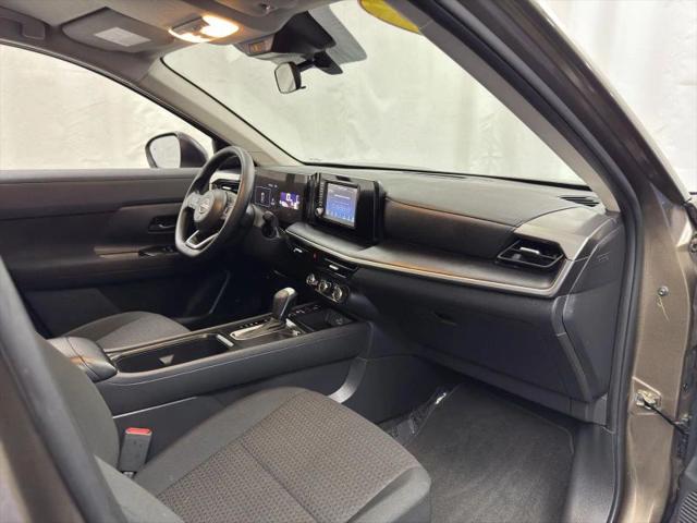 2025 Nissan Kicks S Intelligent AWD