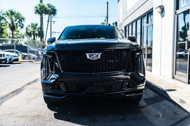 2026 Cadillac Escalade ESV V