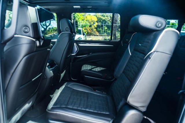 2026 Cadillac Escalade ESV V