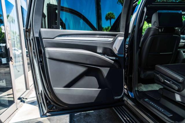 2026 Cadillac Escalade ESV V