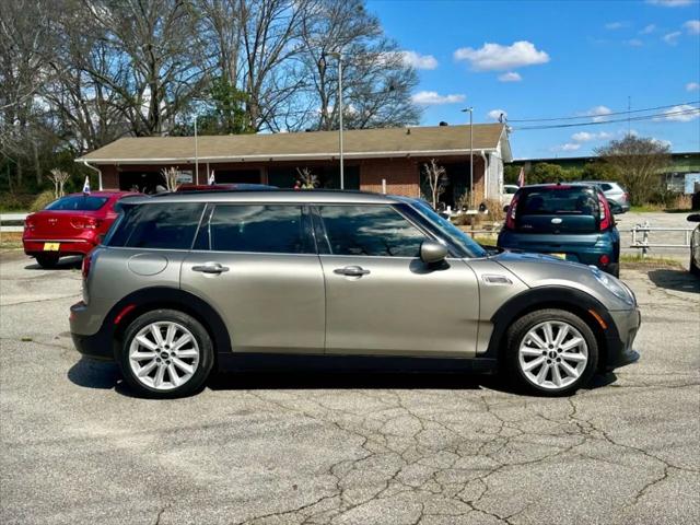 2017 MINI Cooper Clubman Cooper