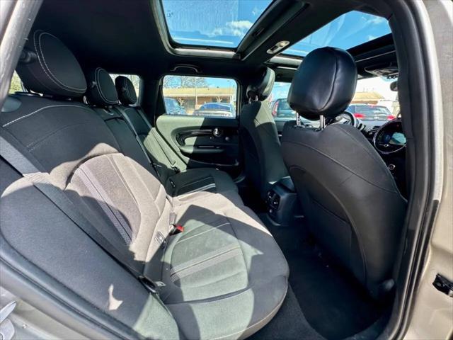 2017 MINI Cooper Clubman Cooper