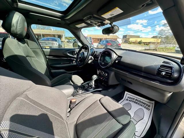 2017 MINI Cooper Clubman Cooper
