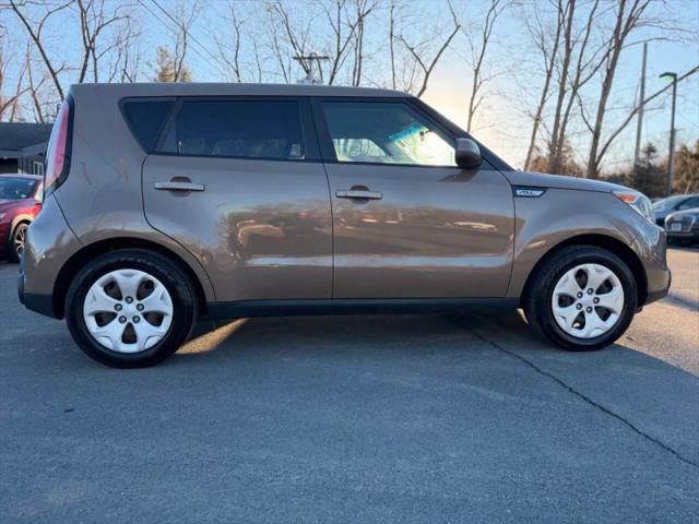 2015 Kia Soul Base