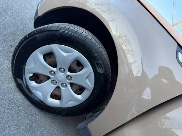 2015 Kia Soul Base