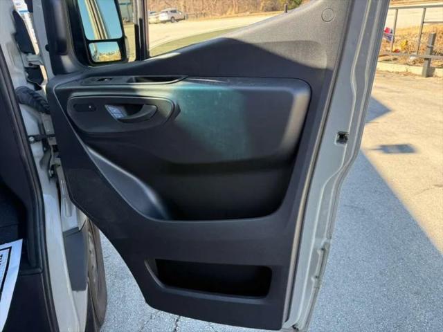 2023 Mercedes-Benz Sprinter 2500 High Roof 4-Cyl Diesel HO