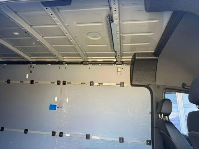 2023 Mercedes-Benz Sprinter 2500 High Roof 4-Cyl Diesel HO