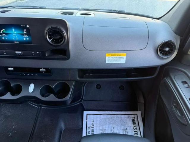 2023 Mercedes-Benz Sprinter 2500 High Roof 4-Cyl Diesel HO