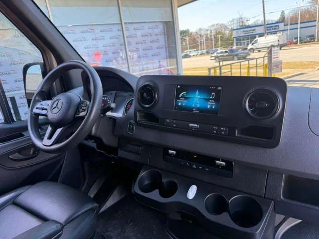 2023 Mercedes-Benz Sprinter 2500 High Roof 4-Cyl Diesel HO