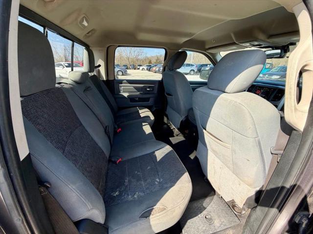 2018 Ram 1500 Lone Star Crew Cab 4x4 5'7" Box