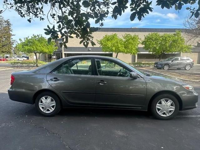 2002 Toyota Camry LE