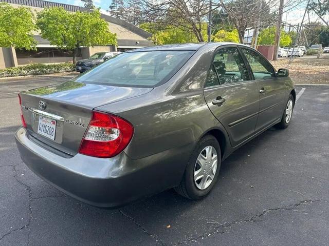 2002 Toyota Camry LE