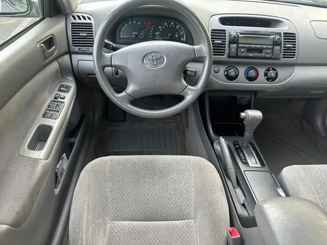 2002 Toyota Camry LE