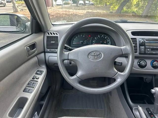 2002 Toyota Camry LE