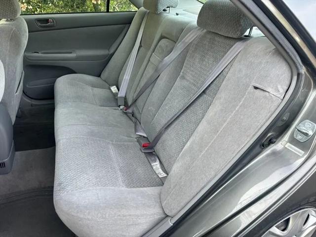 2002 Toyota Camry LE