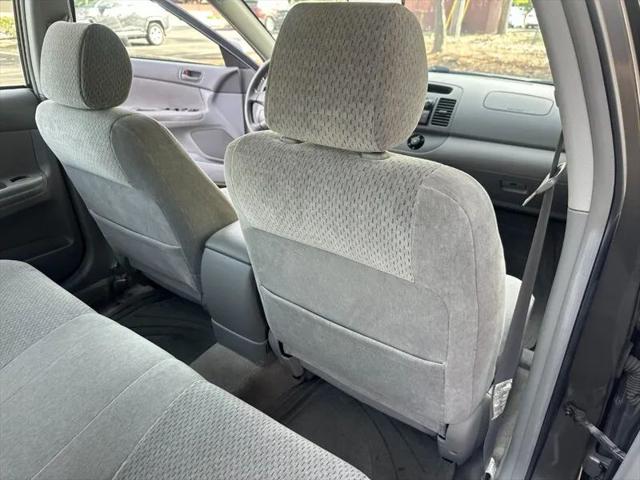 2002 Toyota Camry LE