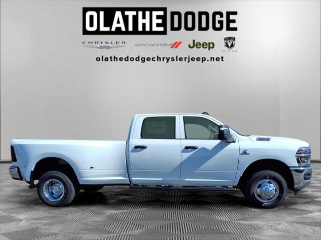 2026 Ram 3500 Tradesman Crew Cab 4x4 8 Box