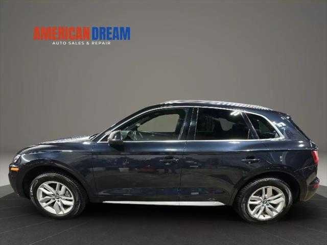 2020 Audi Q5 Titanium Premium 45 TFSI quattro S tronic