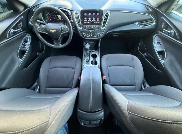 2021 Chevrolet Malibu FWD LT