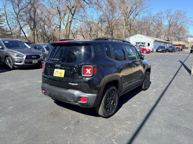 2017 Jeep Renegade Deserthawk 4x4