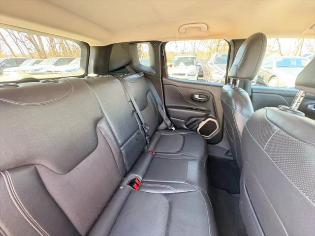 2017 Jeep Renegade Deserthawk 4x4