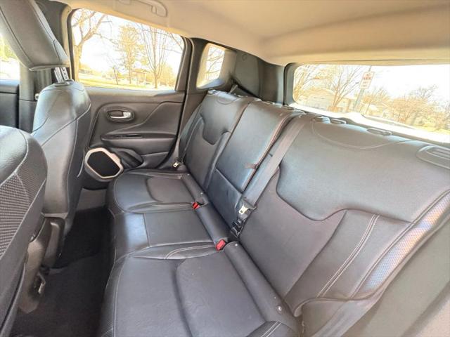 2017 Jeep Renegade Deserthawk 4x4