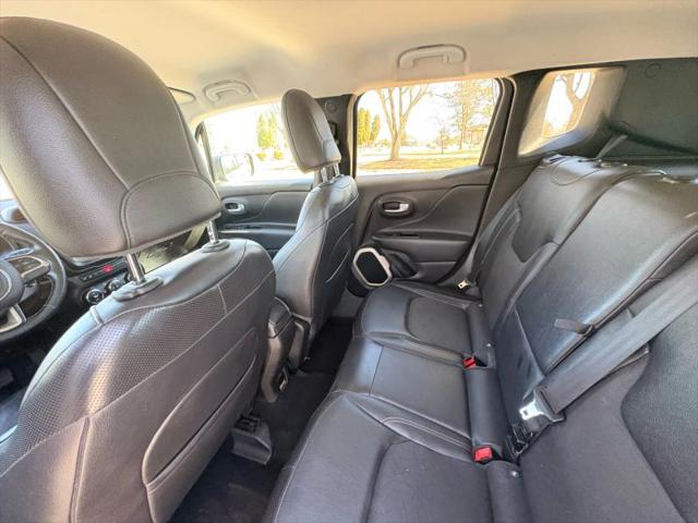 2017 Jeep Renegade Deserthawk 4x4