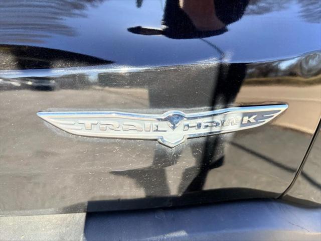 2017 Jeep Renegade Deserthawk 4x4