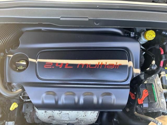2017 Jeep Renegade Deserthawk 4x4