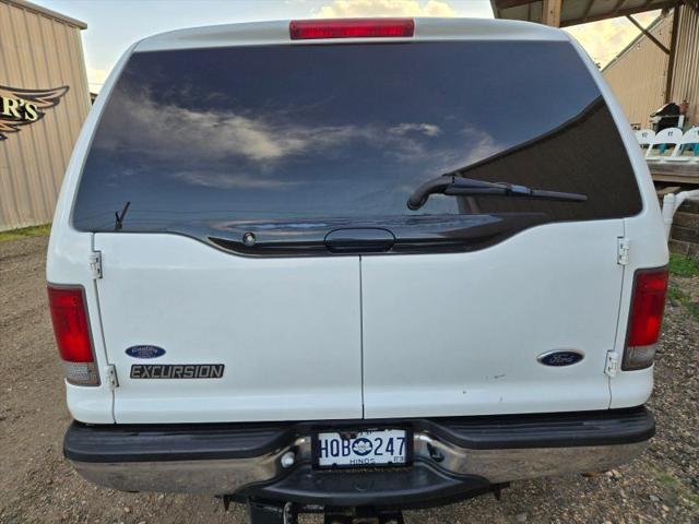 2004 Ford Excursion XLT