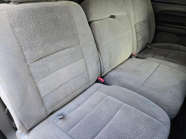 2004 Ford Excursion XLT