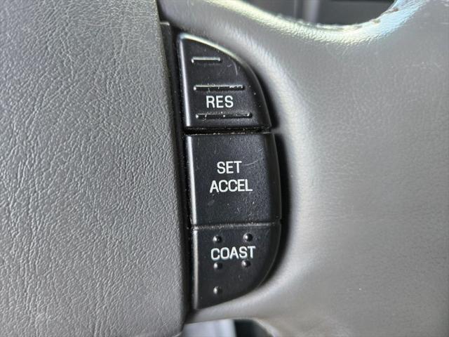 2004 Ford Excursion XLT