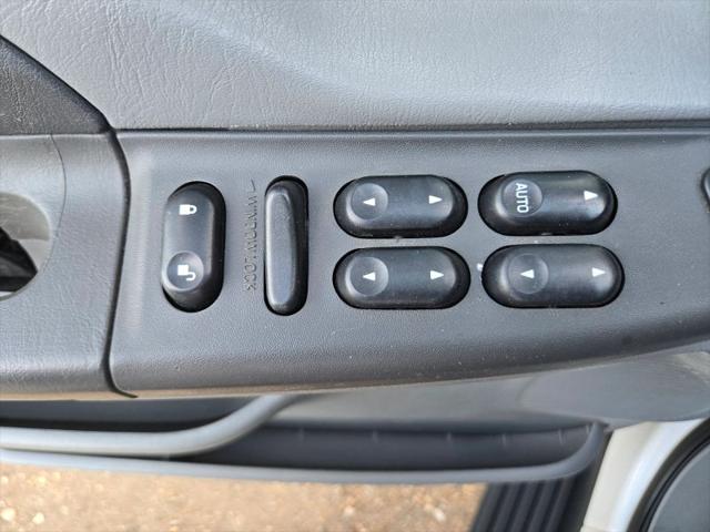 2004 Ford Excursion XLT