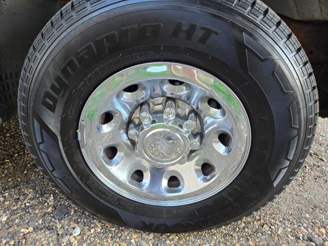 2004 Ford Excursion XLT
