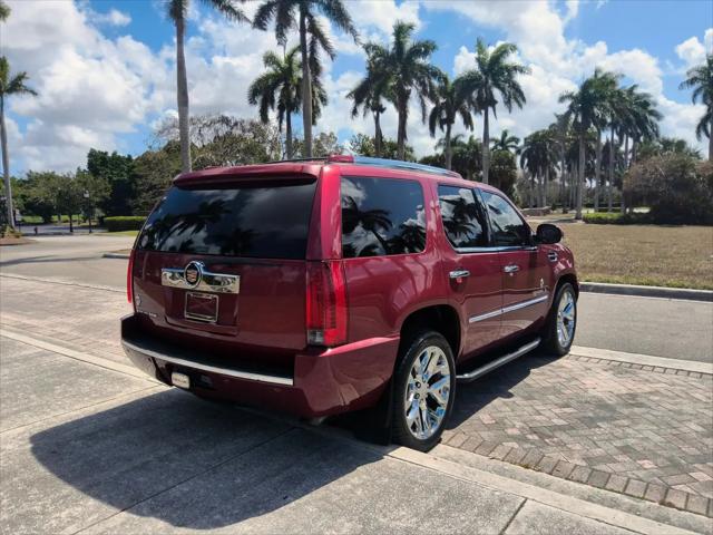 2007 Cadillac Escalade Standard